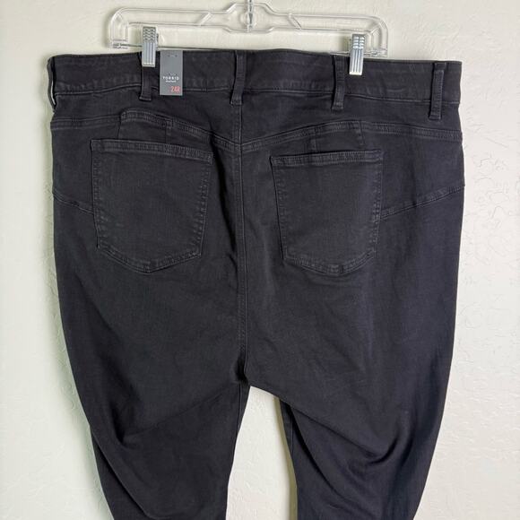 Torrid Bombshell Skinny Premium Stretch High-Rise Jean 24R NWT Black Grenada - Picture 16 of 16